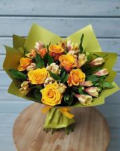Букет цветов из:  Альстромерии и Розы во Фряново