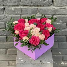 Цветочная композиция из Розы в коробке во Фряново