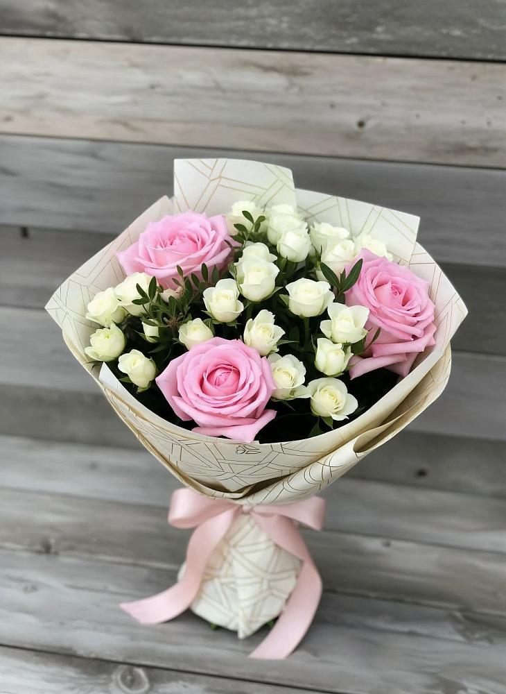 Букет цветов из: Розы во Фряново