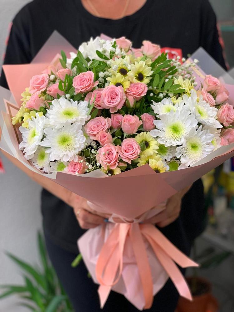 Букет цветов из: Розы и Хризантемы во Фряново