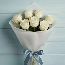 Букет 7 Белых роз Эдлесс Лав во Фряново