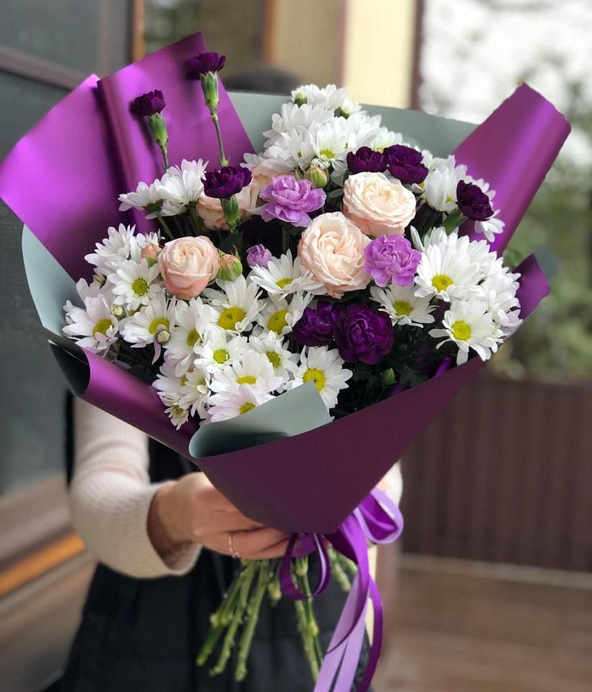 Букет цветов из: Хризантемы, Гвоздики и Розы во Фряново