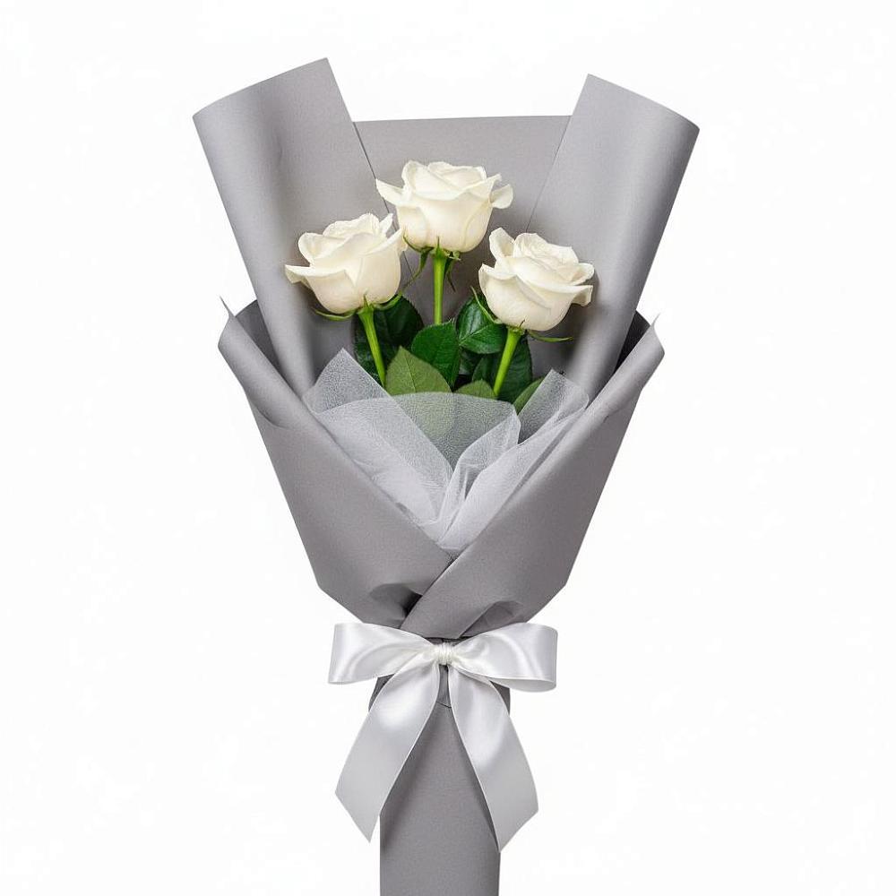 Букет 3 белые розы во Фряново