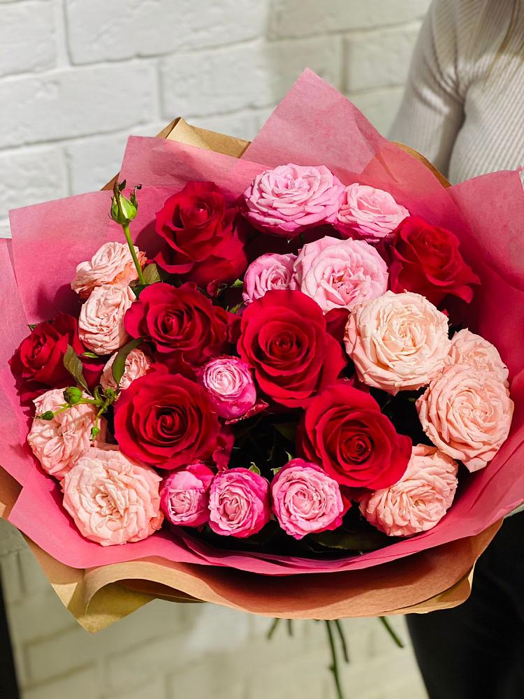 Букет цветов из: Розы во Фряново