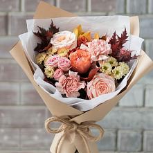 Букет цветов из:  Гвоздики, Хризантемы и Розы во Фряново