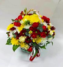 Цветочная композиция из Хризантемы и Розы в корзине во Фряново