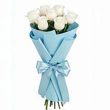 Букет 7 белых роз Проуд во Фряново